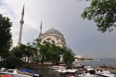 Dolmabahçe Camii