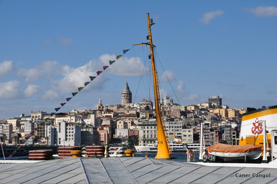 Galata, Karaköy ve Vapur