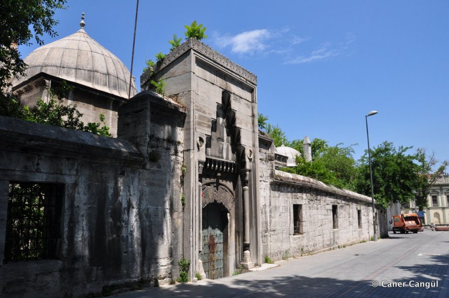Süleymaniye Tabhane Girişi