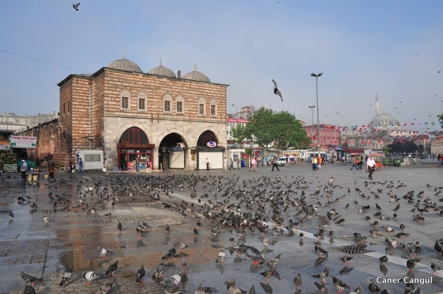 Eminönü Meydanı